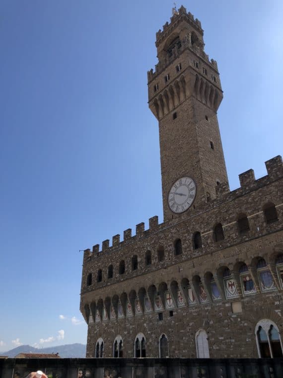https://mdw-travel-data-us-east-1.s3.amazonaws.com/img/country/Italy/Uffizi-Gallery/img_02.jpg