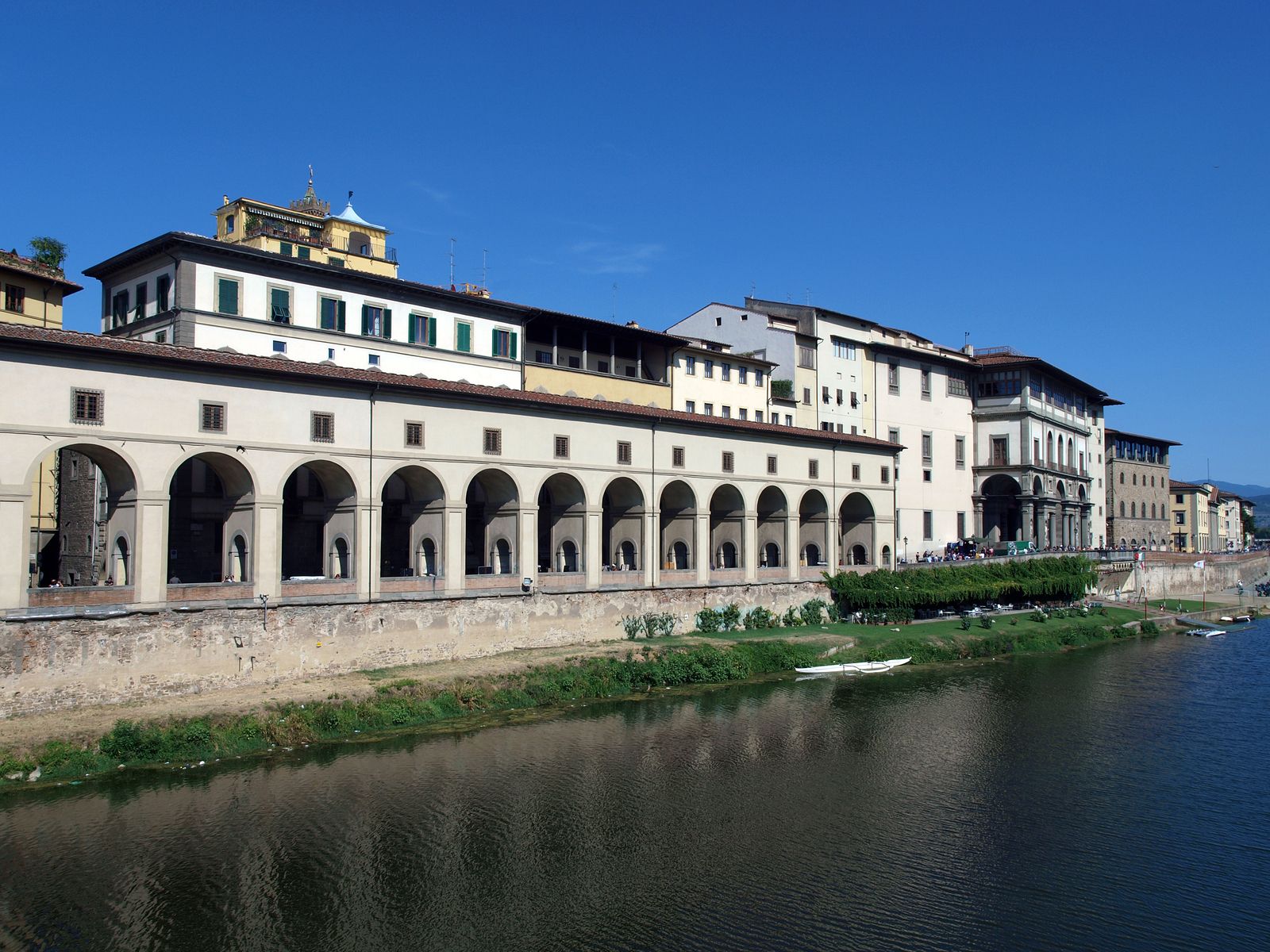 https://mdw-travel-data-us-east-1.s3.amazonaws.com/img/country/Italy/Uffizi-Gallery/img_04.jpg