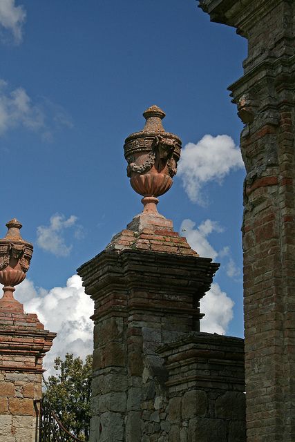 https://mdw-travel-data-us-east-1.s3.amazonaws.com/img/country/Italy/Villa-Geggiano/img_01.jpg