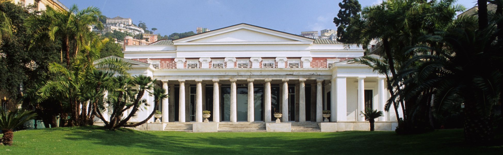 https://mdw-travel-data-us-east-1.s3.amazonaws.com/img/country/Italy/Villa-Pignatelli/img_03.jpg