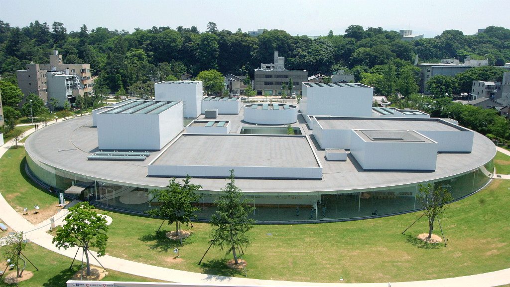 https://mdw-travel-data-us-east-1.s3.amazonaws.com/img/country/Japan/21st-Century-Museum-of-Contemporary-Art/img_03.jpg