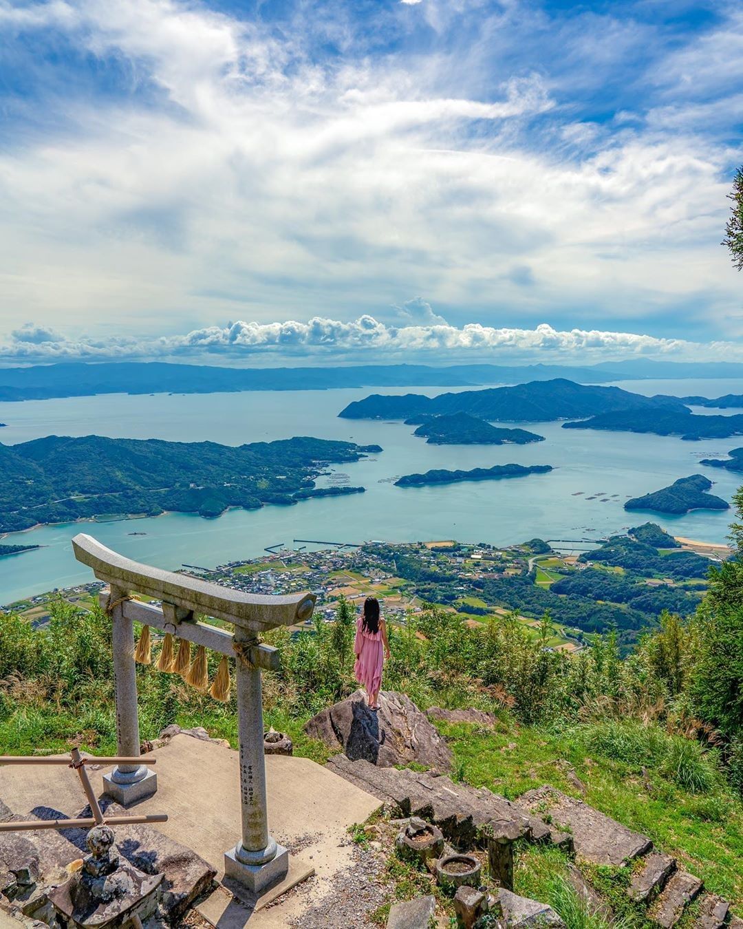 https://mdw-travel-data-us-east-1.s3.amazonaws.com/img/country/Japan/Amakusa-Islands/img_03.jpg