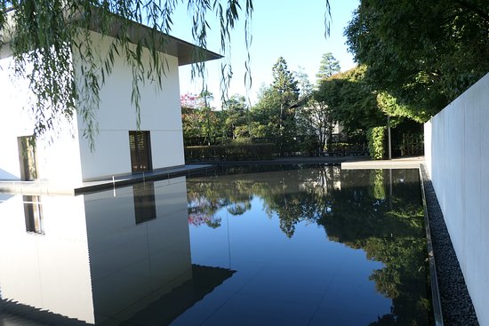 https://mdw-travel-data-us-east-1.s3.amazonaws.com/img/country/Japan/DT-Suzuki-Museum/img_02.jpg