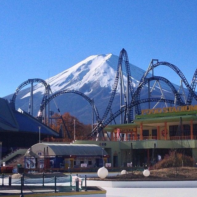 https://mdw-travel-data-us-east-1.s3.amazonaws.com/img/country/Japan/Fuji-Q-Highland/img_02.jpg