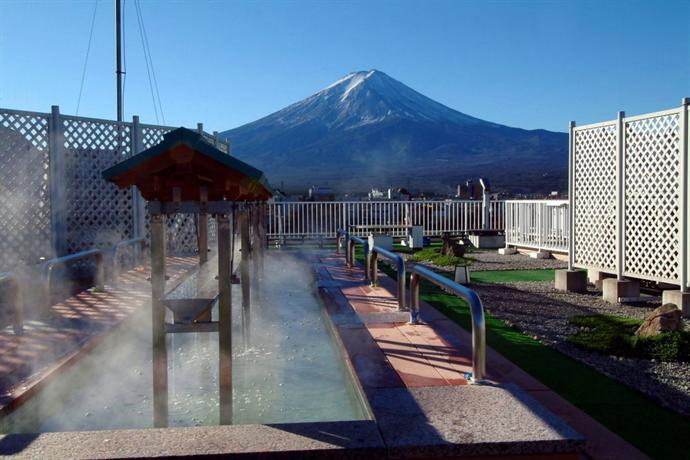 https://mdw-travel-data-us-east-1.s3.amazonaws.com/img/country/Japan/Fujikawaguchiko-Onsen-Konansou/img_02.jpg