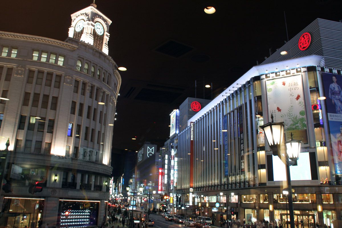 https://mdw-travel-data-us-east-1.s3.amazonaws.com/img/country/Japan/Ginza/img_03.jpg