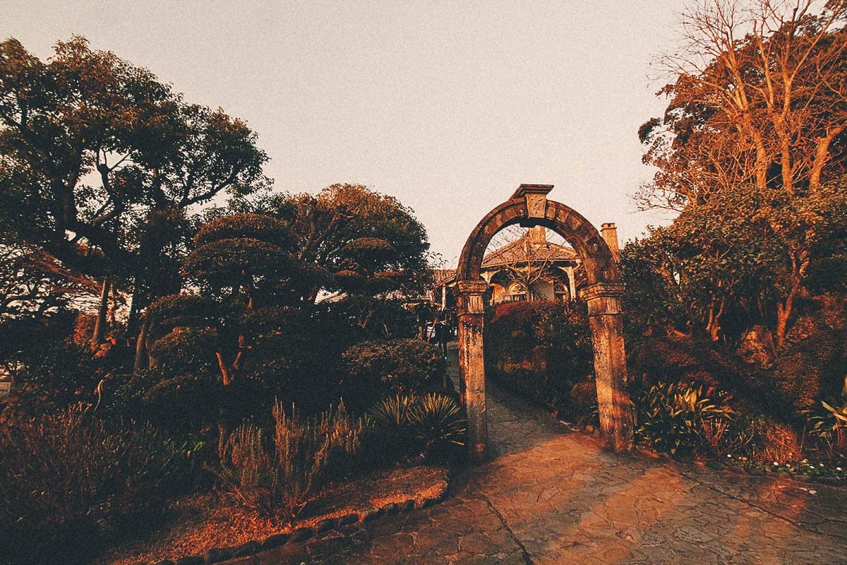 https://mdw-travel-data-us-east-1.s3.amazonaws.com/img/country/Japan/Glover-Garden/img_02.jpg