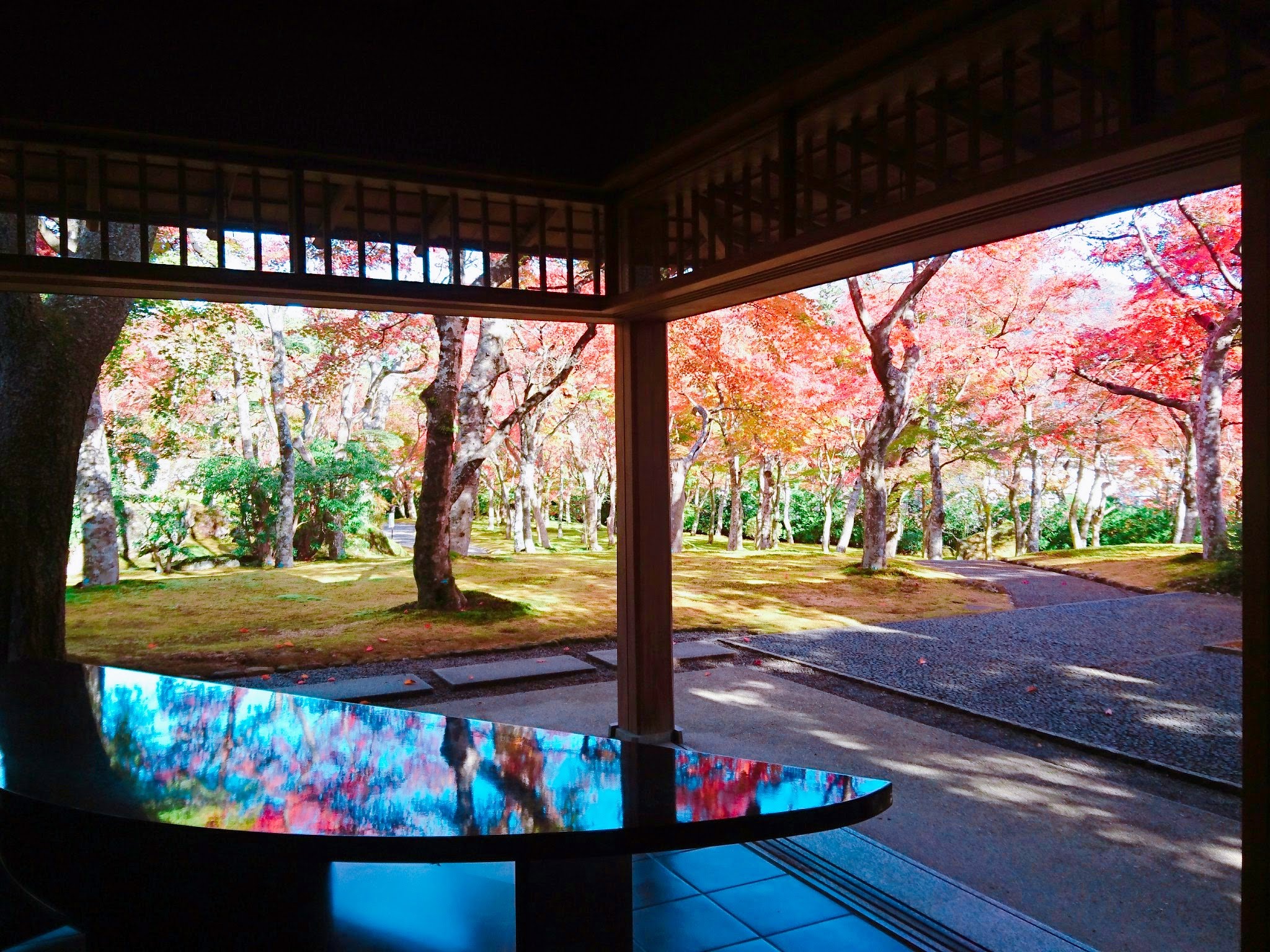 https://mdw-travel-data-us-east-1.s3.amazonaws.com/img/country/Japan/Hakone-Museum-of-Art/img_01.jpg