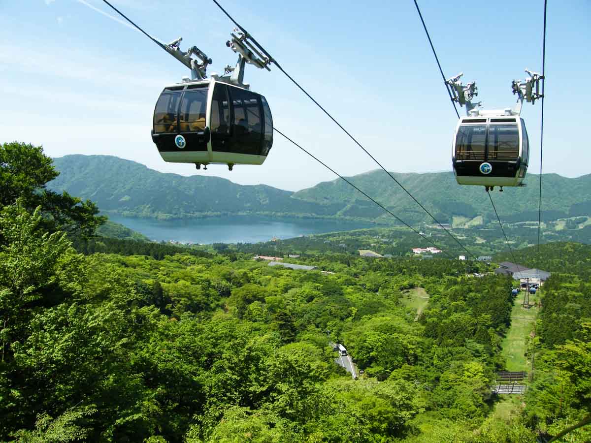 https://mdw-travel-data-us-east-1.s3.amazonaws.com/img/country/Japan/Hakone-Ropeway/img_03.jpg