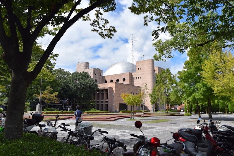 https://mdw-travel-data-us-east-1.s3.amazonaws.com/img/country/Japan/Hiroshima-Childrens-Museum/img_02.jpg