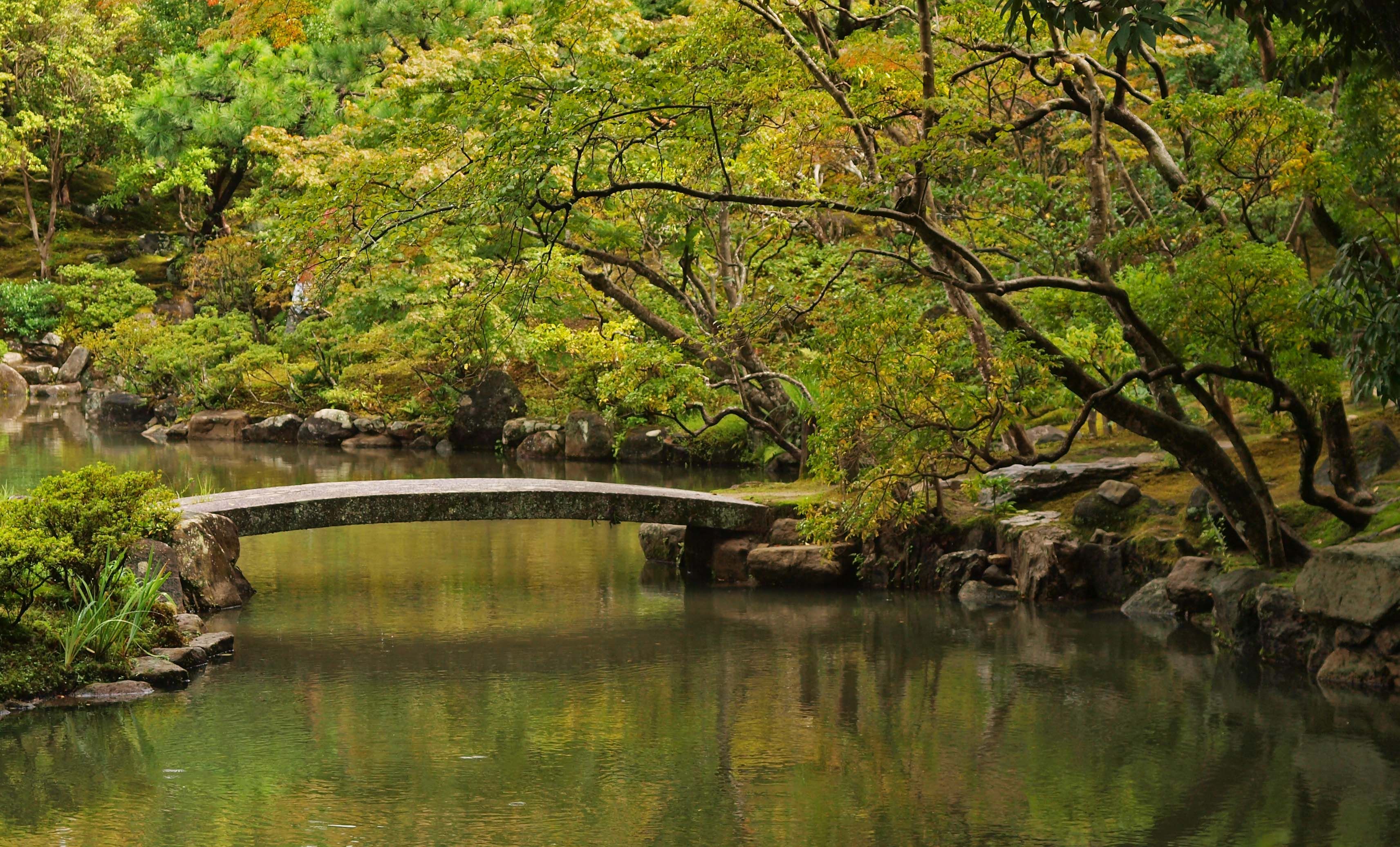 https://mdw-travel-data-us-east-1.s3.amazonaws.com/img/country/Japan/Isuien-Garden/img_00.jpg