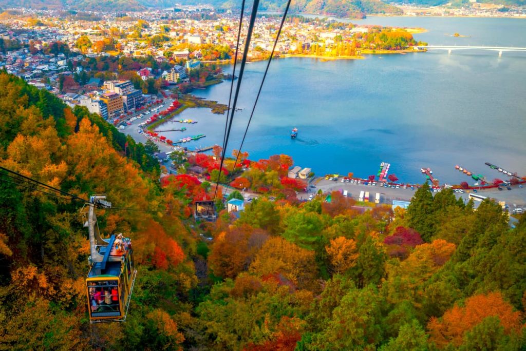 https://mdw-travel-data-us-east-1.s3.amazonaws.com/img/country/Japan/Kachi-Kachi-Ropeway/img_03.jpg