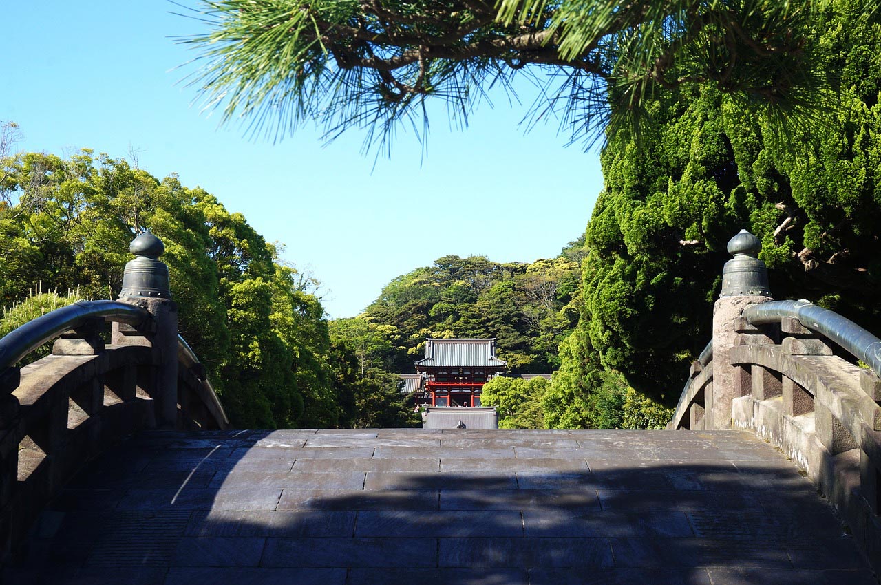 https://mdw-travel-data-us-east-1.s3.amazonaws.com/img/country/Japan/Kamakura-Seaside-Park/img_01.jpg