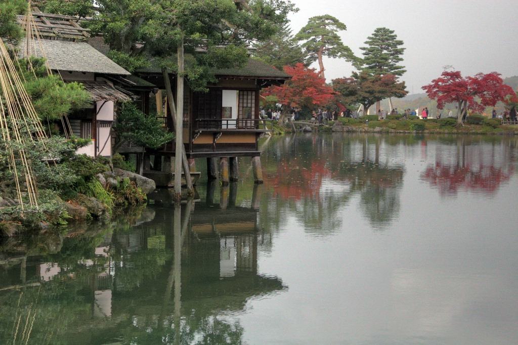 https://mdw-travel-data-us-east-1.s3.amazonaws.com/img/country/Japan/Kanazawa-Castle/img_03.jpg