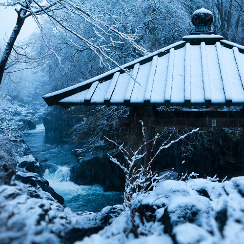 https://mdw-travel-data-us-east-1.s3.amazonaws.com/img/country/Japan/Kanmangafuchi/img_02.jpg