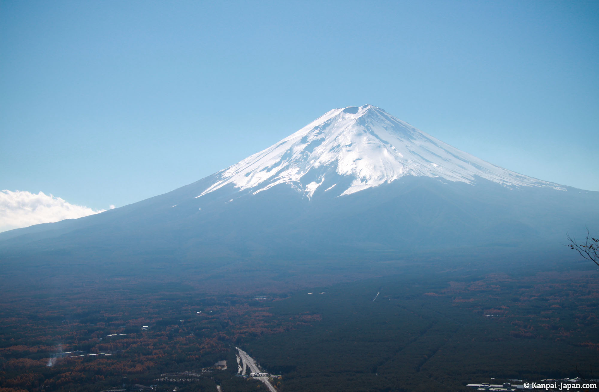 https://mdw-travel-data-us-east-1.s3.amazonaws.com/img/country/Japan/Kawaguchiko-Mizunomuseum/img_01.jpg