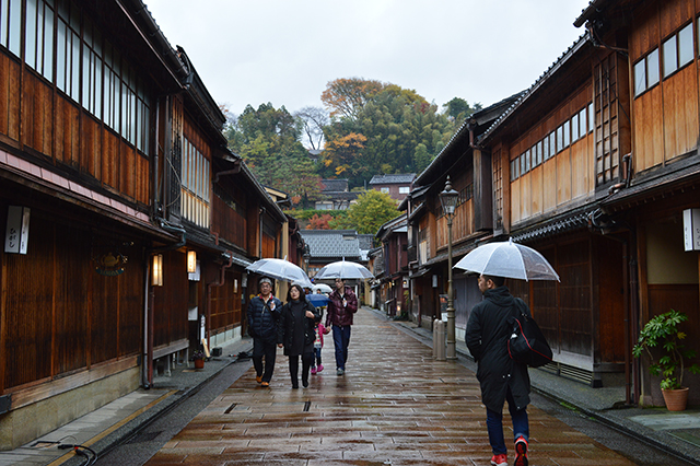 https://mdw-travel-data-us-east-1.s3.amazonaws.com/img/country/Japan/Kita-Chaya-District/img_03.jpg