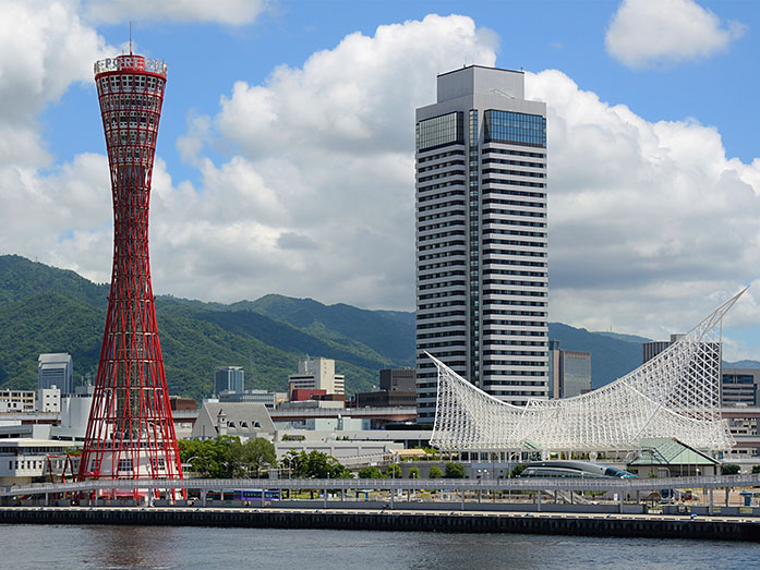 https://mdw-travel-data-us-east-1.s3.amazonaws.com/img/country/Japan/Kobe-Port-Tower/img_02.jpg