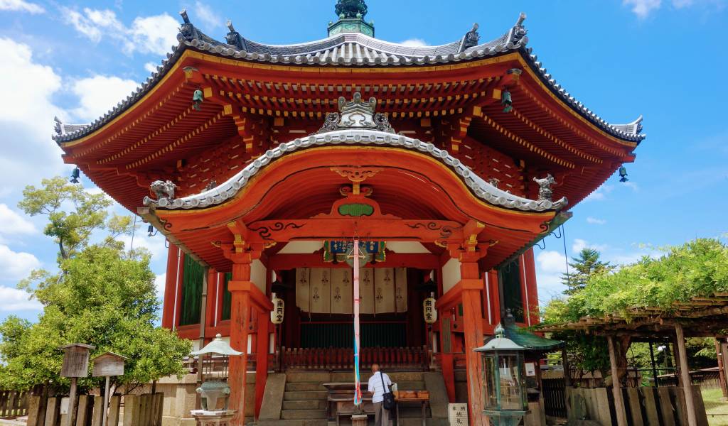https://mdw-travel-data-us-east-1.s3.amazonaws.com/img/country/Japan/Kofuku-ji-Temple/img_01.jpg