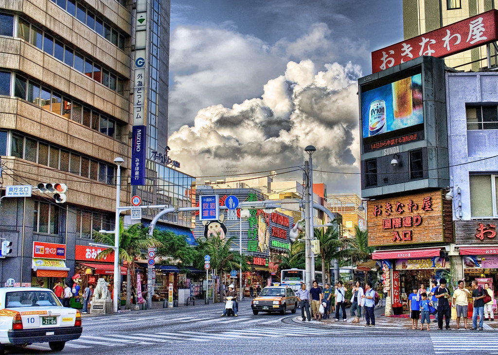 https://mdw-travel-data-us-east-1.s3.amazonaws.com/img/country/Japan/Kokusai-Street/img_03.jpg