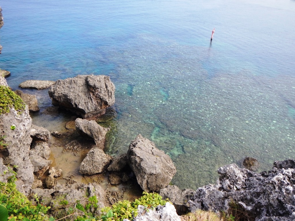 https://mdw-travel-data-us-east-1.s3.amazonaws.com/img/country/Japan/Manzamo/img_01.jpg