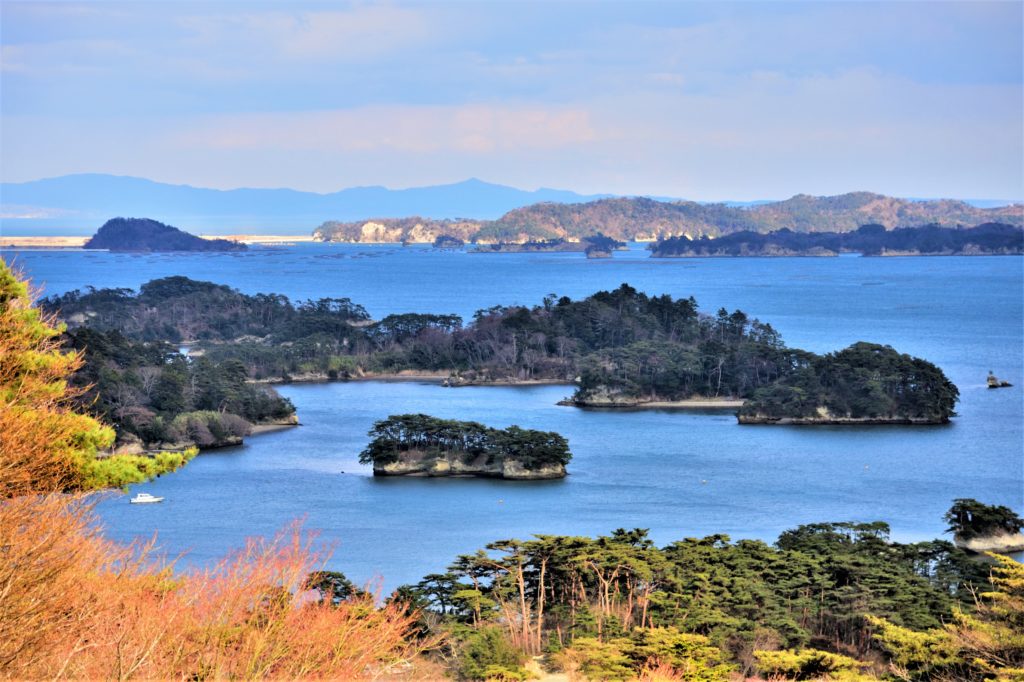 https://mdw-travel-data-us-east-1.s3.amazonaws.com/img/country/Japan/Matsushima/img_02.jpg