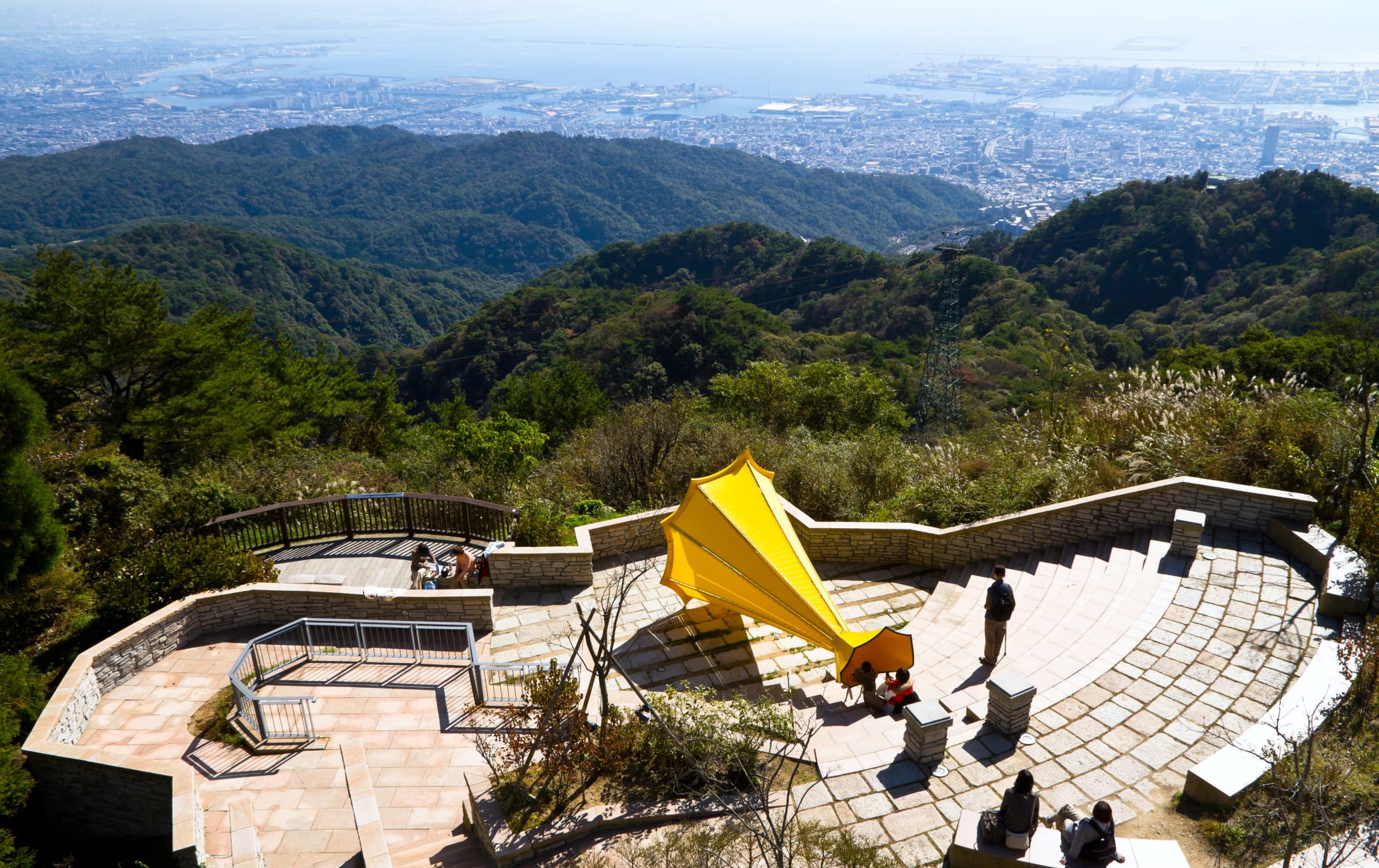 https://mdw-travel-data-us-east-1.s3.amazonaws.com/img/country/Japan/Mt-Rokko/img_03.jpg