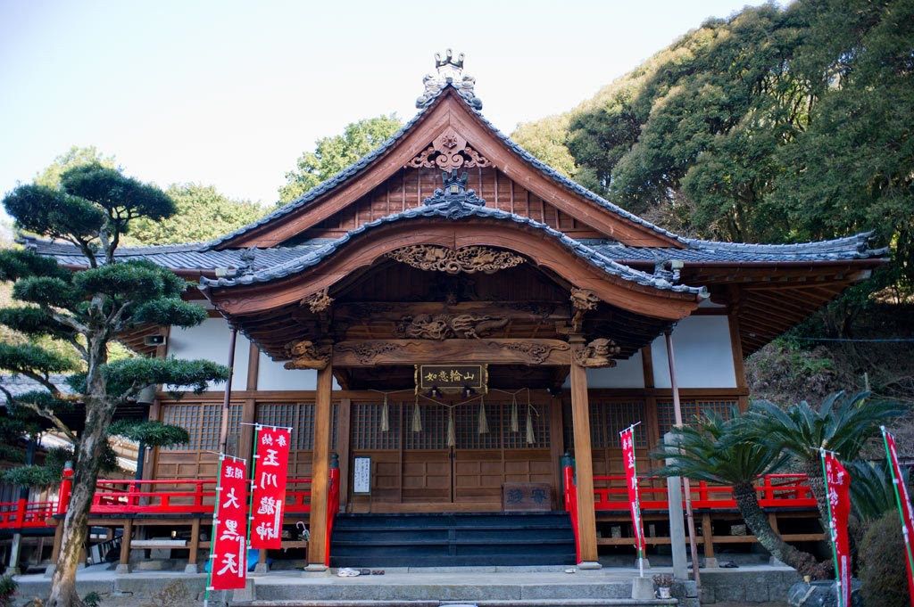 https://mdw-travel-data-us-east-1.s3.amazonaws.com/img/country/Japan/Myoryuji-Temple-Ninja-Temple/img_00.jpg