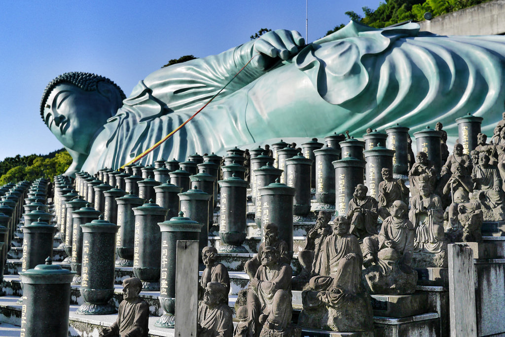 https://mdw-travel-data-us-east-1.s3.amazonaws.com/img/country/Japan/Nanzoin-Temple/img_00.jpg
