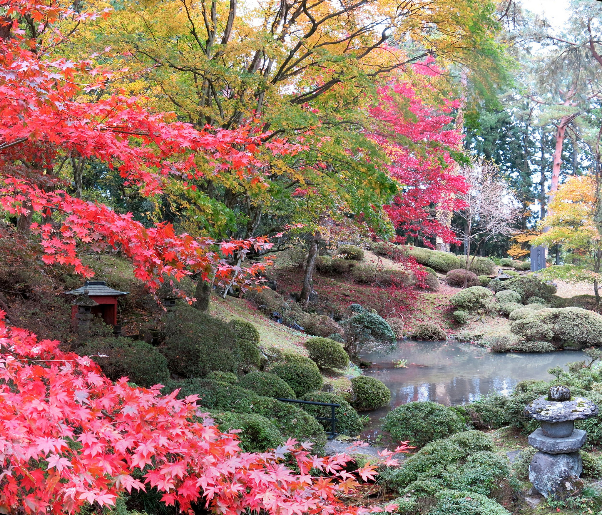 https://mdw-travel-data-us-east-1.s3.amazonaws.com/img/country/Japan/Nikko-National-Park/img_03.jpg
