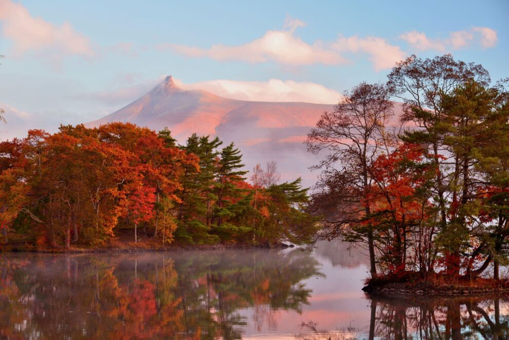 https://mdw-travel-data-us-east-1.s3.amazonaws.com/img/country/Japan/Onuma-Park/img_01.jpg