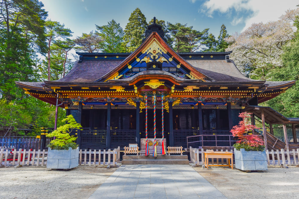 https://mdw-travel-data-us-east-1.s3.amazonaws.com/img/country/Japan/Osaki-Hachimangu-Shrine/img_01.jpg