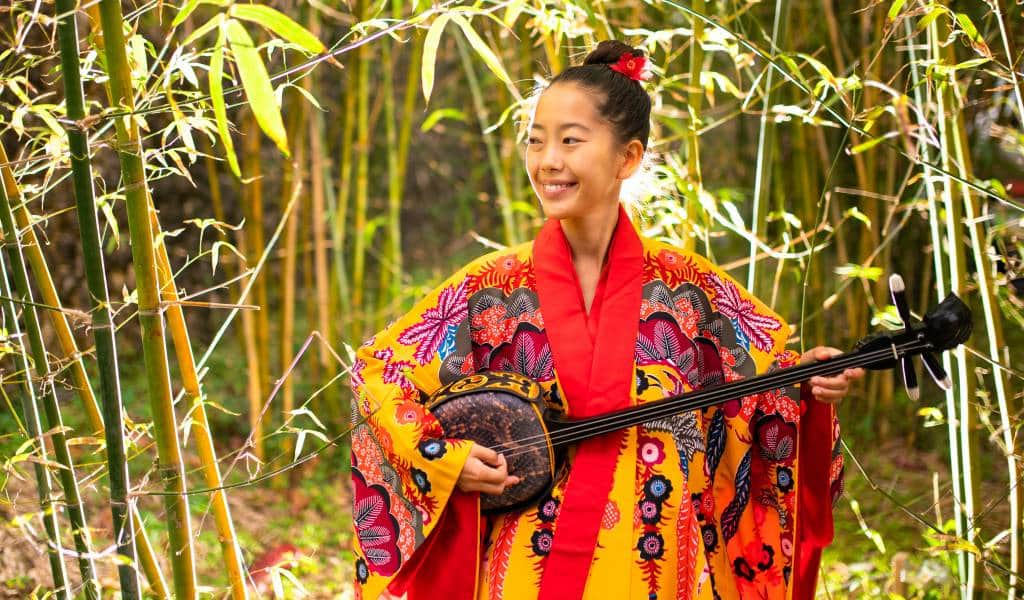 https://mdw-travel-data-us-east-1.s3.amazonaws.com/img/country/Japan/Ryukyu-Mura/img_01.jpg