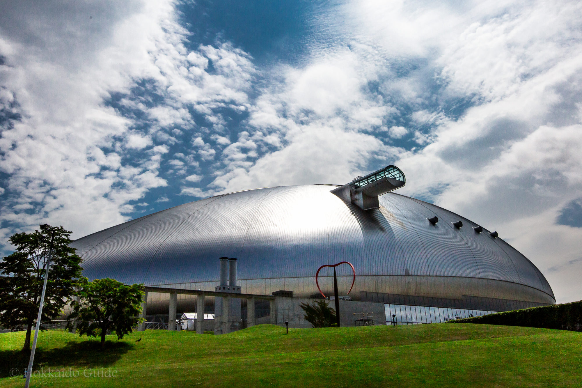https://mdw-travel-data-us-east-1.s3.amazonaws.com/img/country/Japan/Sapporo-Dome/img_01.jpg