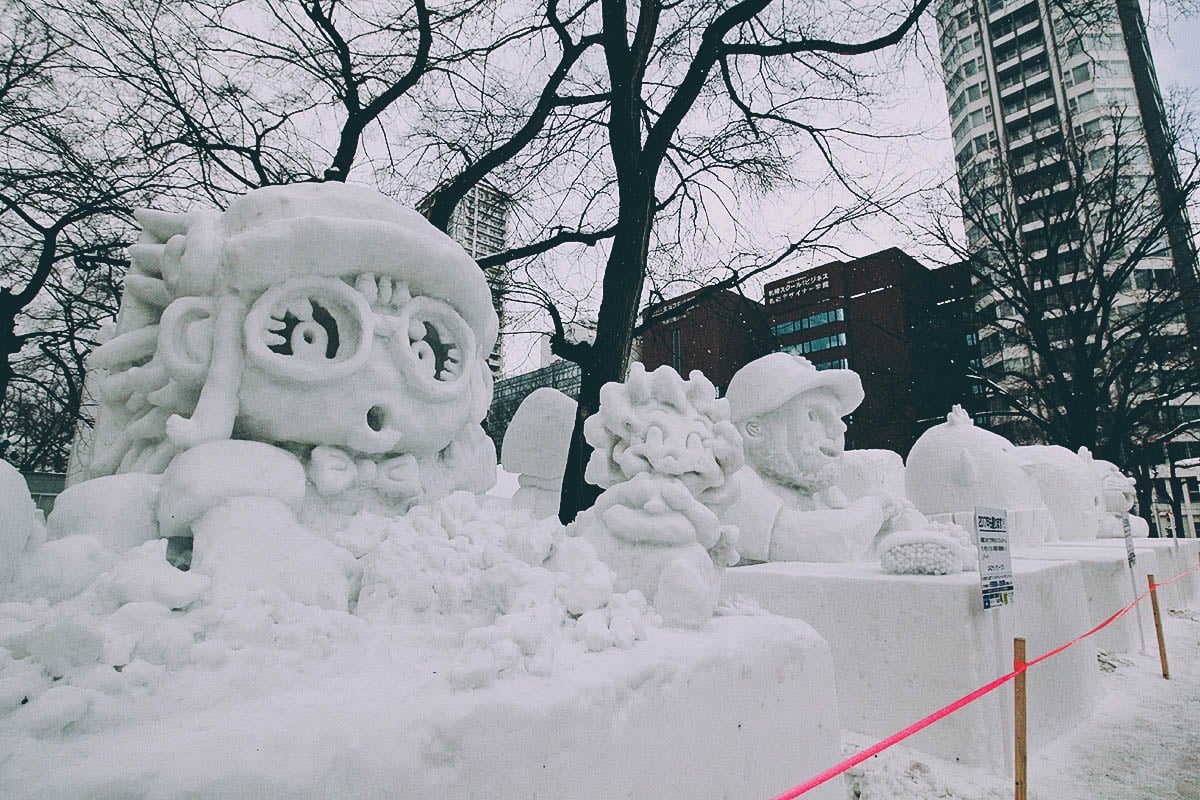 https://mdw-travel-data-us-east-1.s3.amazonaws.com/img/country/Japan/Sapporo-Snow-Festival/img_03.jpg