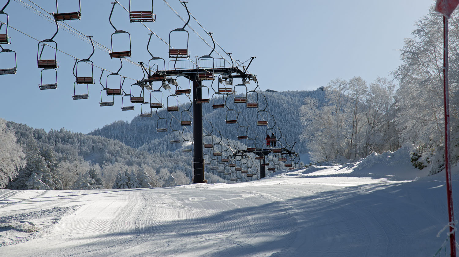 https://mdw-travel-data-us-east-1.s3.amazonaws.com/img/country/Japan/Shiga-Kogen-Ski-Resort/img_01.jpg