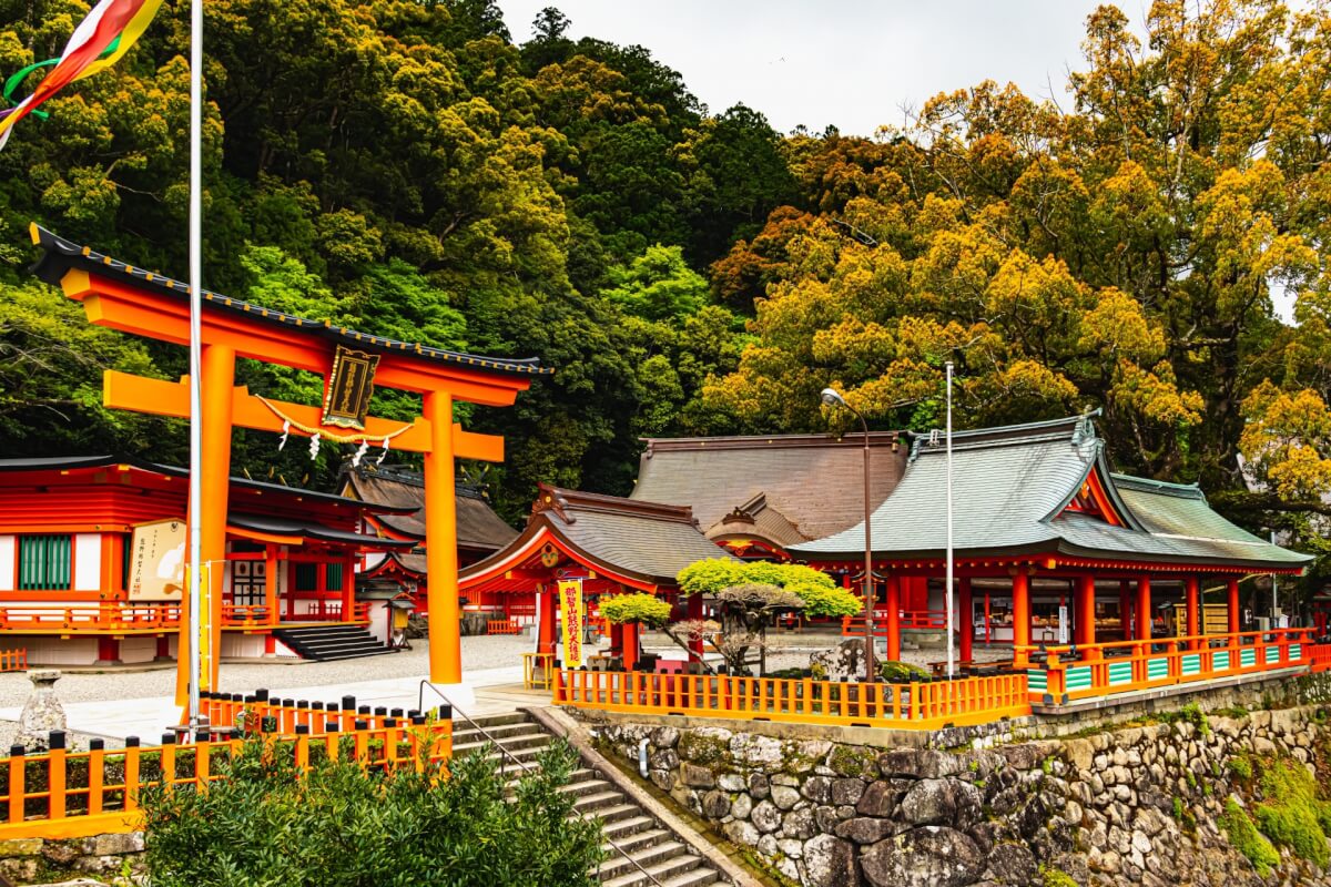 https://mdw-travel-data-us-east-1.s3.amazonaws.com/img/country/Japan/Shugo-Art-Museum/img_03.jpg