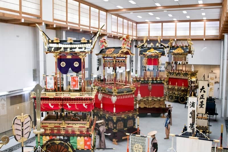 https://mdw-travel-data-us-east-1.s3.amazonaws.com/img/country/Japan/Takayama-Festival-Float-Exhibition-Hall/img_03.jpg