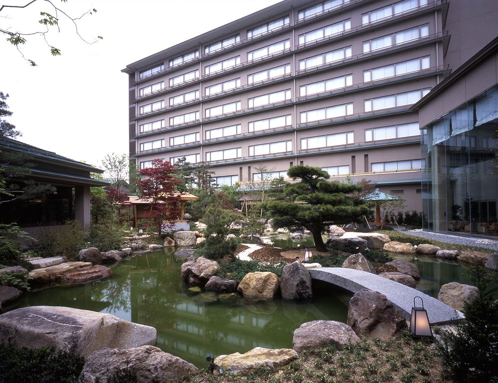 https://mdw-travel-data-us-east-1.s3.amazonaws.com/img/country/Japan/Takayama-Green-Hotel/img_02.jpg