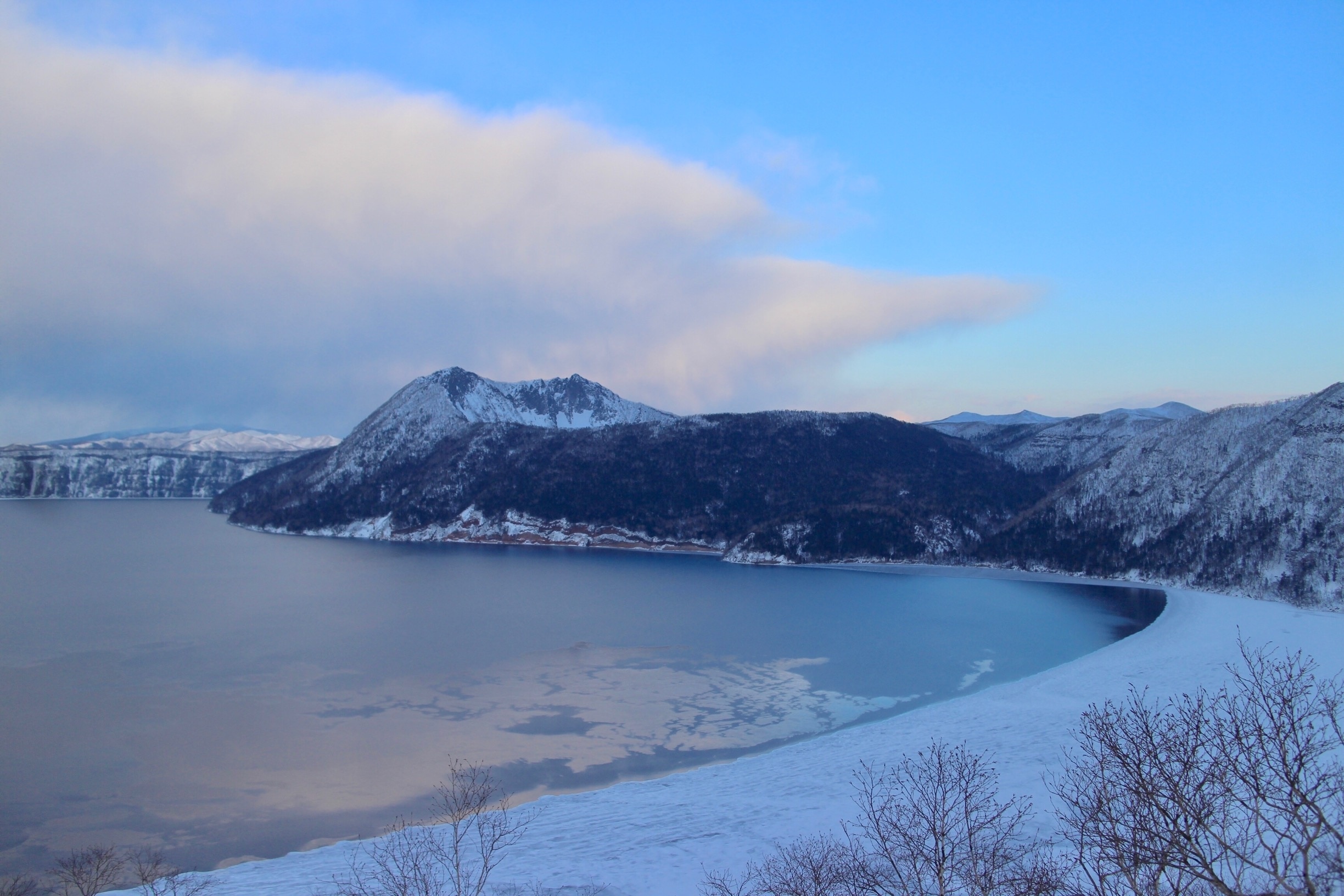 https://mdw-travel-data-us-east-1.s3.amazonaws.com/img/country/Japan/Teshikaga/img_01.jpg