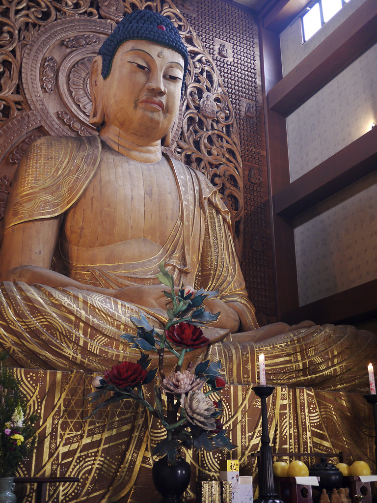 https://mdw-travel-data-us-east-1.s3.amazonaws.com/img/country/Japan/Tocho-ji-Temple/img_02.jpg