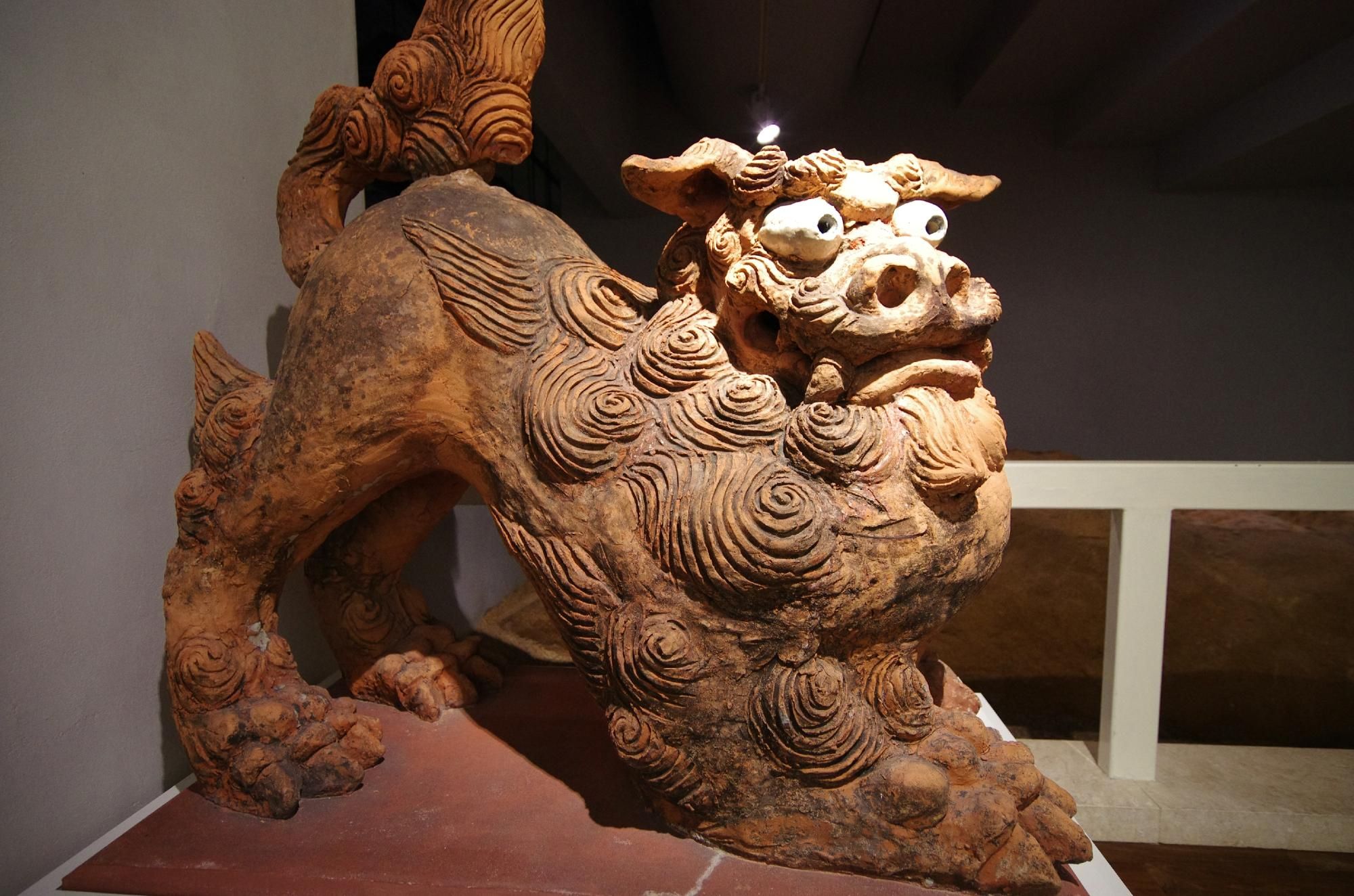 https://mdw-travel-data-us-east-1.s3.amazonaws.com/img/country/Japan/Tsuboya-Pottery-Museum/img_02.jpg