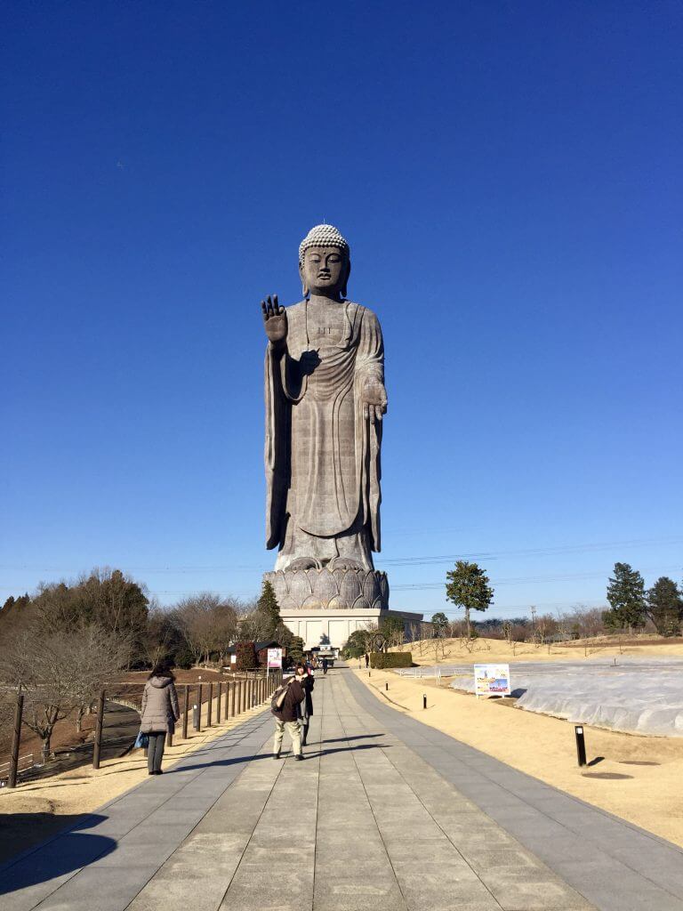https://mdw-travel-data-us-east-1.s3.amazonaws.com/img/country/Japan/Ushiku-Daibutsu/img_01.jpg