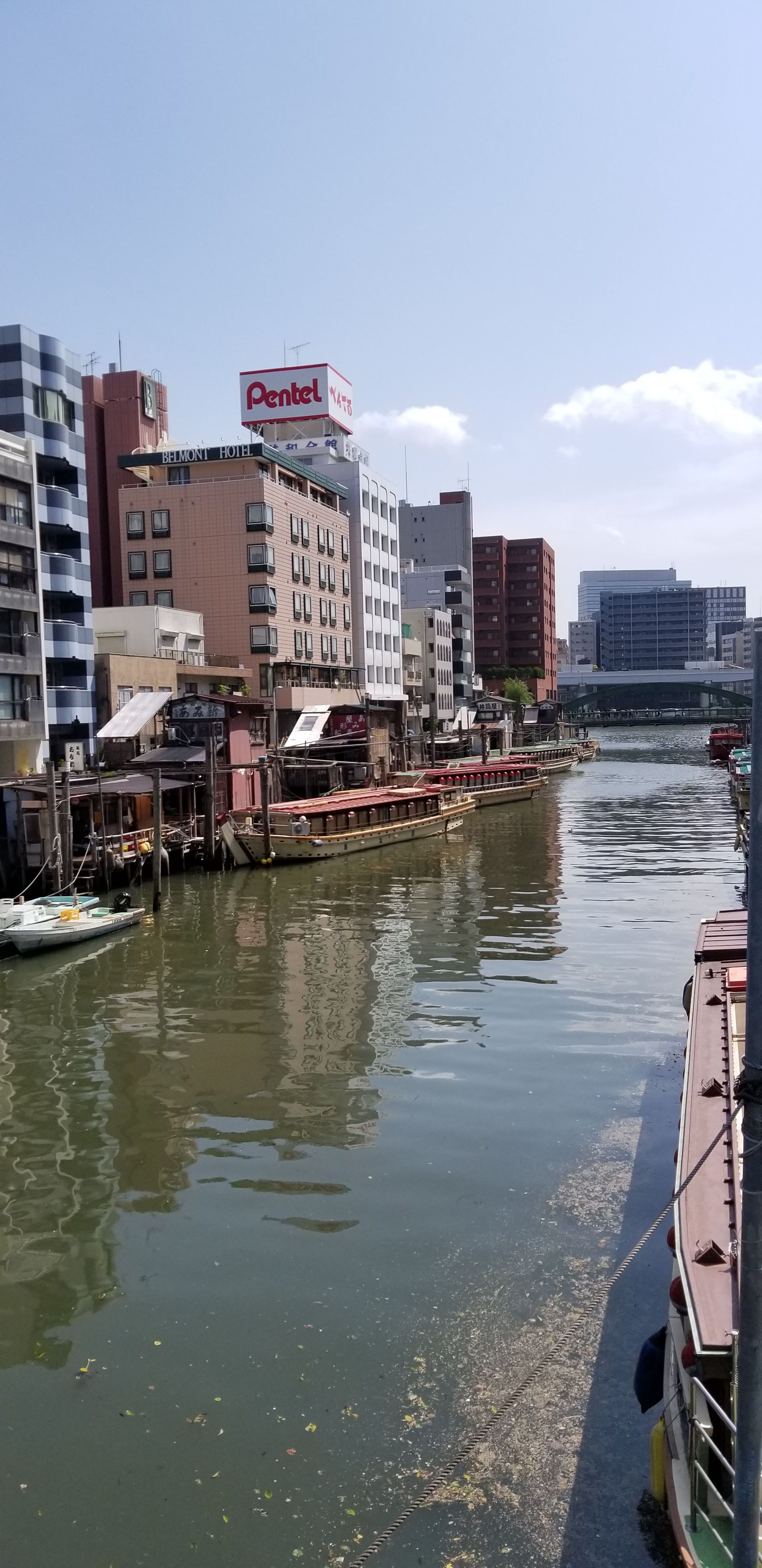 https://mdw-travel-data-us-east-1.s3.amazonaws.com/img/country/Japan/Yanagibashi-Market/img_03.jpg