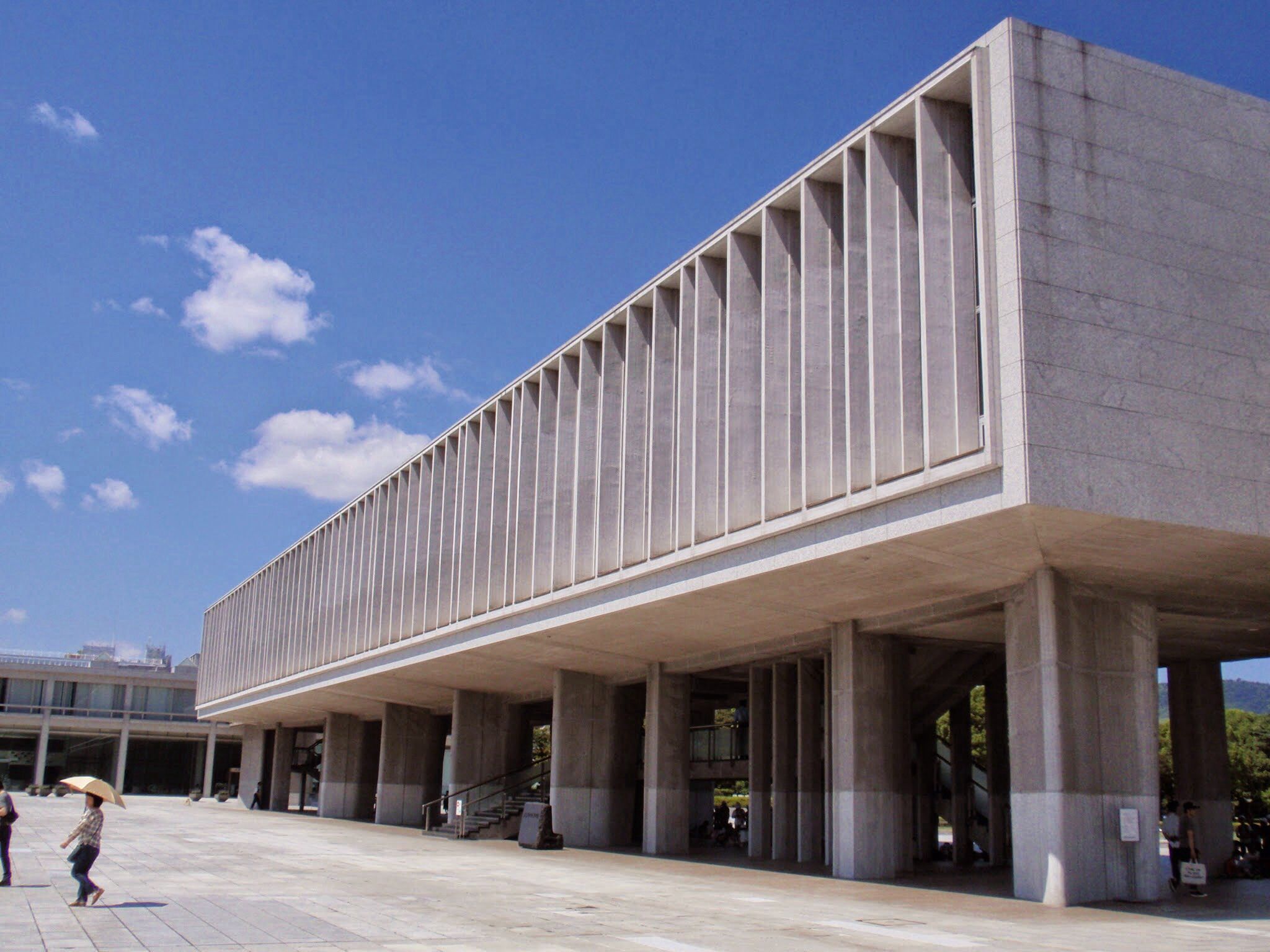 https://mdw-travel-data-us-east-1.s3.amazonaws.com/img/country/Japan/Yokaren-Peace-Memorial-Museum/img_03.jpg
