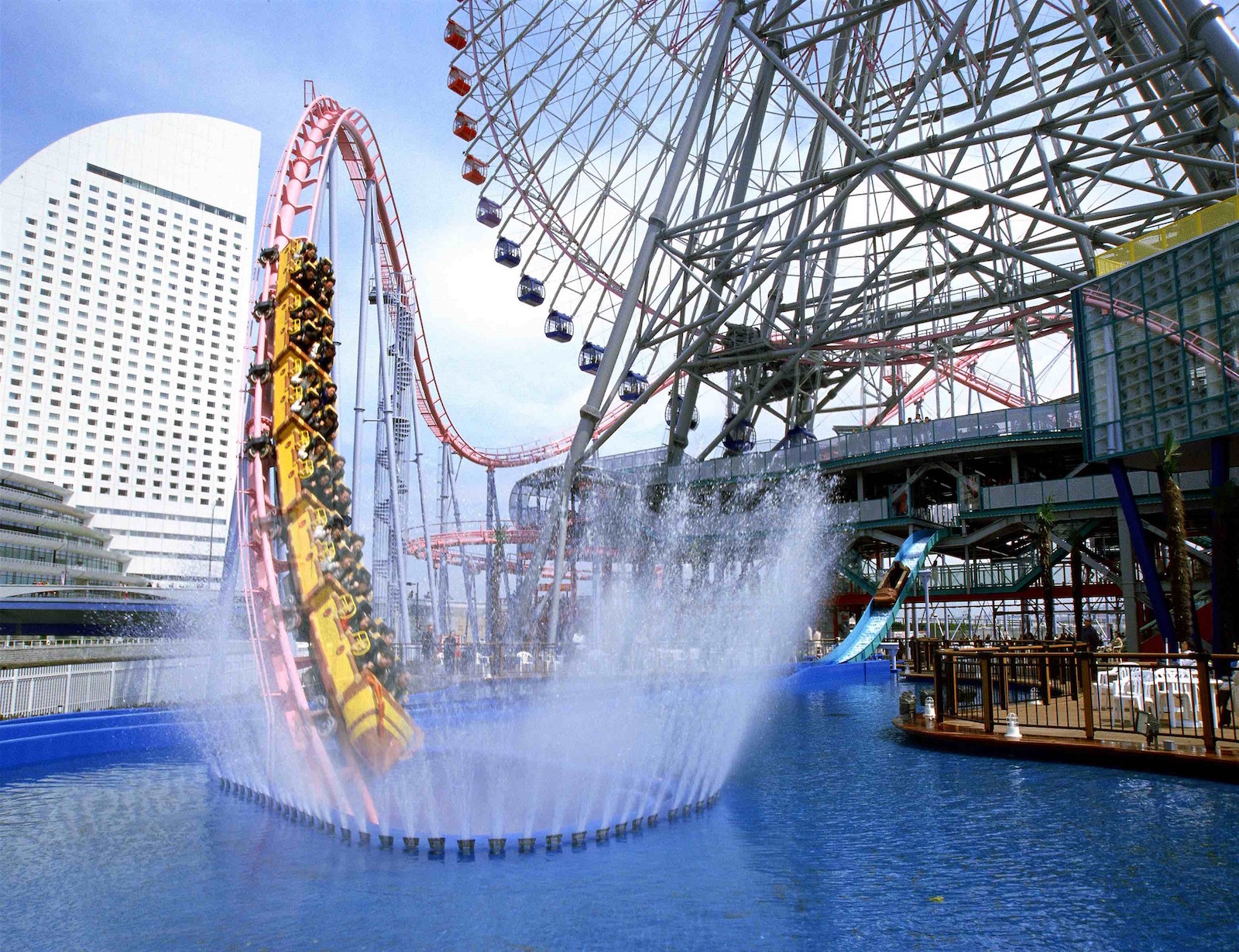 https://mdw-travel-data-us-east-1.s3.amazonaws.com/img/country/Japan/Yokohama-Cosmo-World/img_00.jpg