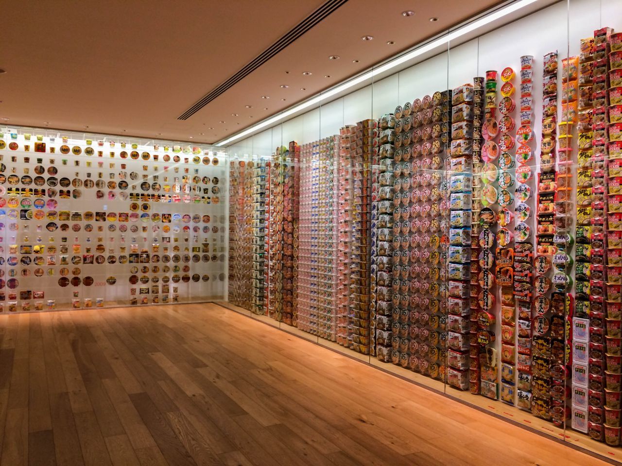https://mdw-travel-data-us-east-1.s3.amazonaws.com/img/country/Japan/Yokohama-Cup-Noodles-Museum/img_02.jpg