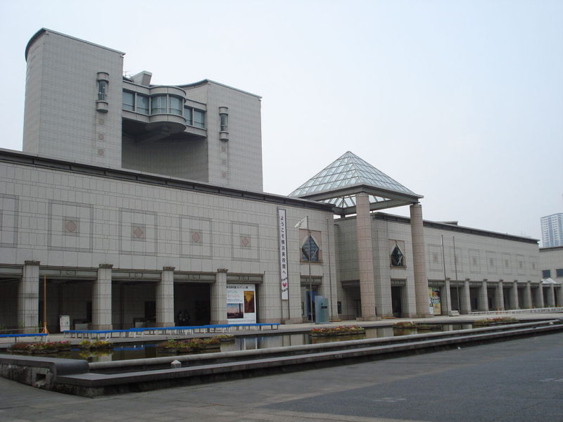 https://mdw-travel-data-us-east-1.s3.amazonaws.com/img/country/Japan/Yokohama-Museum-of-Eurasian-Cultures/img_02.jpg