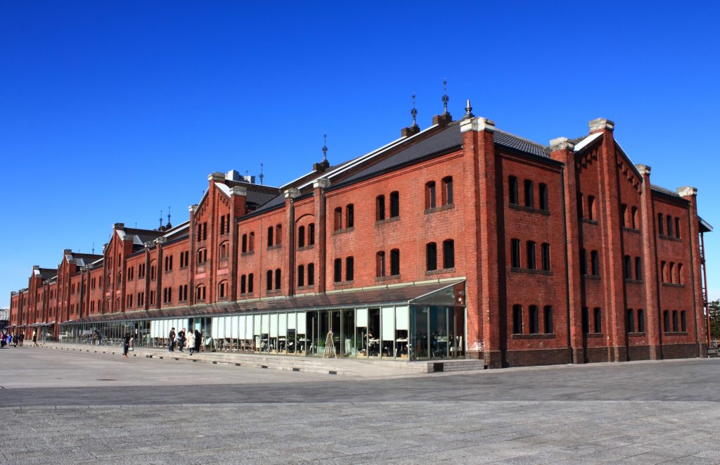 https://mdw-travel-data-us-east-1.s3.amazonaws.com/img/country/Japan/Yokohama-Red-Brick-Warehouse/img_02.jpg