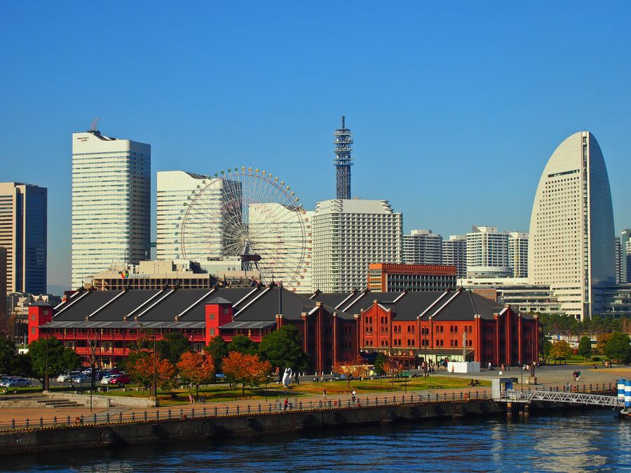 https://mdw-travel-data-us-east-1.s3.amazonaws.com/img/country/Japan/Yokohama-Red-Brick-Warehouse/img_03.jpg
